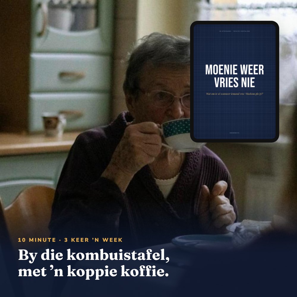 By die kombuistafel met die werkboek